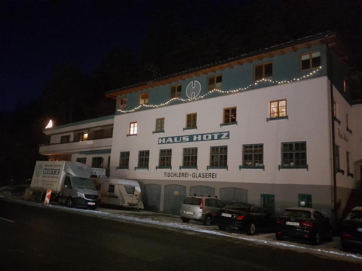 Haus Hotz Apart Talblick Grins エクステリア 写真